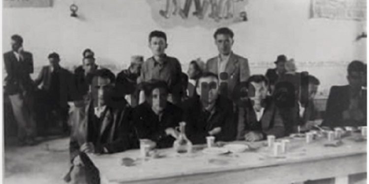 Fotot e rralla të Kongresit të Përmetit të 24 majit të vitit 1944, që nuk u publikuan, pasi…!