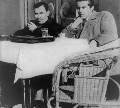 “Edhe pse babai kishte qenë shok klase në Liceun e Korçës dhe flinin në një dhomë te teto Polikseni, e më pas në Montpelje, ai e dënoi me vdekje…”/ Historia tragjike e profesorit nga Vunoi