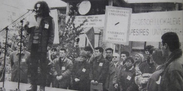 “Diplomati serb, Milosh Miniç, na ka akuzuar se ‘udhëheqja shqiptare me organet e saj të informacionit dhe ambasadën në Beograd, është…”/ Ditari politik i Enverit