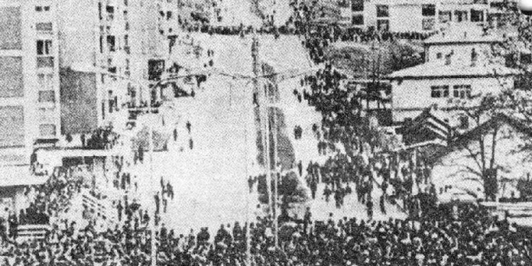 Ditari politik i Enverit: “Disa nga profesorët tanë që kanë mbajtur leksione në Universitetin e Prishtinës dhe një grup i Televizionit Shqiptar, të bëjnë …”/ Ngjarjet e Kosovës, maj ‘81