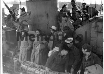 “Aeroplanët anglez kanë mitralue dy makina ku kan mbet të vram dhe të plagosun edhe disa rom, që gjermanët i kan marrë me mjekue e operue në spitalin e tyne në…”/ Dokumentet e panjohura