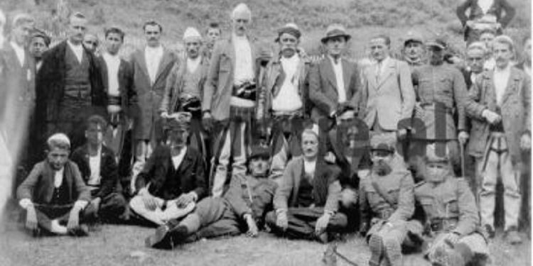 Prenkë Cali, kreshniku i Malësisë, i mençur dhe gojartë, i urtë e besnik, trim e atdhetar, prej të cilit Shqipnia ka edhe sot Vermoshin