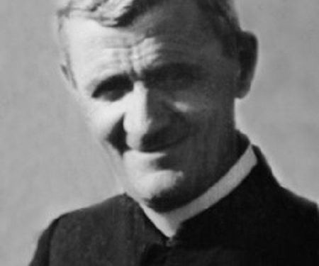 Dom Ndre Zadeja