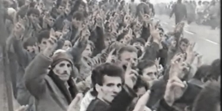 “Ne do ta mbrojmë Kosovën, këtë le ta dinë jugosllavët dhe gjithë bota, bile edhe gazeta franceze ‘Lë Mond’, edhe ajo italiane ‘La Stampa’, që janë të shitura …”/ Ditari Enverit, maj ‘81