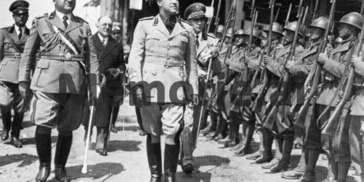 Riza Kaca, matjani trim që refuzoi të bënte betimin para flamurit italian në Parma, në tribunën ku ishin Mbreti Viktor Emanueli dhe Benito Musolini