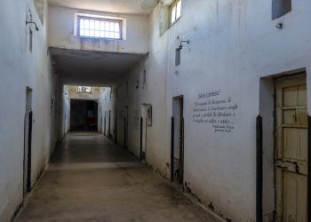 “My father died in torture in the prison of Gjirokastra castle and I found his remains after 48 years, because when we dug…” / The tragic story of the nephew of the famous writer