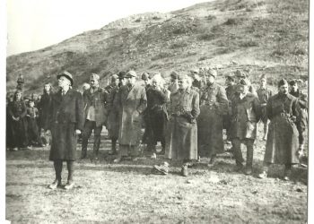 Letra për Enverin: “Bab Myslymi pasi piu shumë, në prani të 60 vetave, tha se Gjinishin e vranë shokët, sepse ai…”/ Dokumenti arkivor me relacionin e Gogo Nushit, gusht ’44