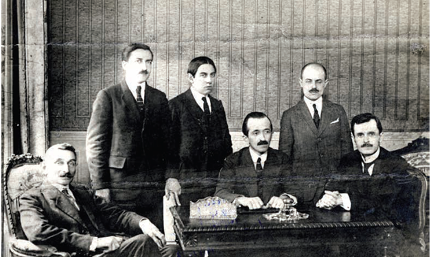 Kontributi i madh diplomatik i Mit’hat Frashërit si ministër fuqiplotë në Athinë, në mbrojtjen e popullsisë çame në Greqi, pas ‘Traktatit të Lozanës’, me shpronësimet dhe shpërnguljet e shqiptarëve në Turqi