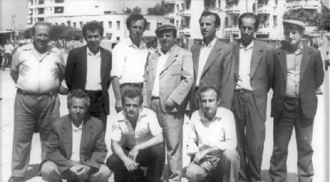 “Kur e burgosën, ai nuk kundërshtoi, as nuk pyeti, vetëm zgjati duart dhe ata i vunë prangat…”! / Historia tragjike e mjeshtrit të karikaturës