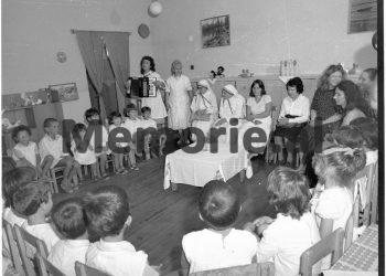 Nënë Tereza vizitë ne kopësht fëmijësh