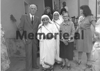 Visit to Albania of the famous charity in August ’89: “Mother Teresa received the letter of President Ramiz Alia, but said that in it she found neither ‘yes’ nor ‘no’ and…” / Escort report