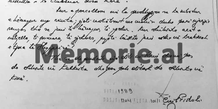 “Edhe pse Nënë Tereza thoshte se nuk dinte shqip, ajo kuptonte shumë mirë, kurse shoqëruesja e saj e mbajti të fshehur aparatin fotografik dhe …”/ Dosja sekrete e vizitës në gusht’89