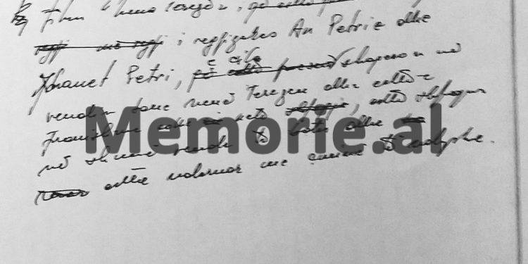 “Edhe pse Nënë Tereza thoshte se nuk dinte shqip, ajo kuptonte shumë mirë, kurse shoqëruesja e saj e mbajti të fshehur aparatin fotografik dhe …”/ Dosja sekrete e vizitës në gusht’89