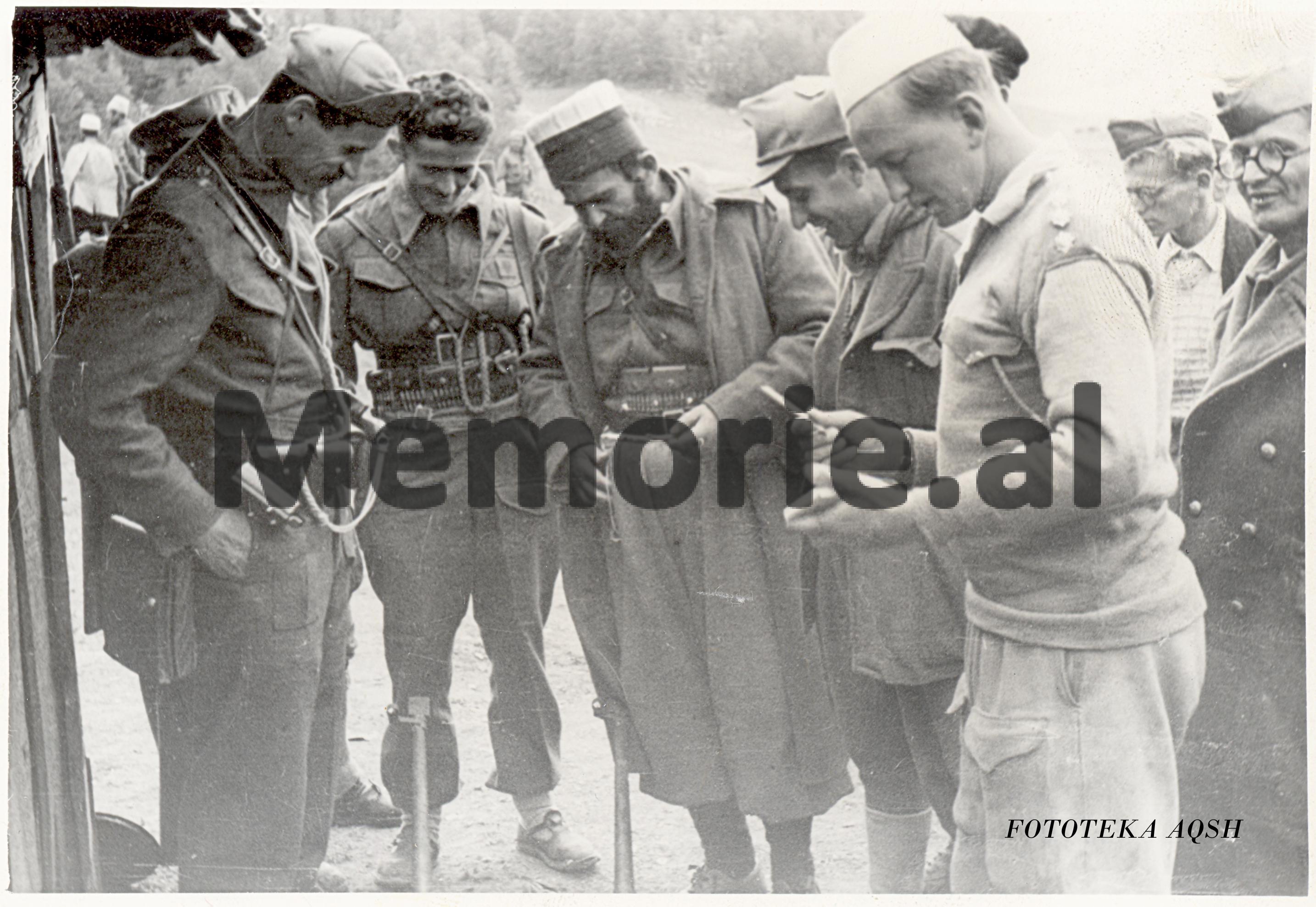 Porno ov mavsumi Xotin porno partiyada