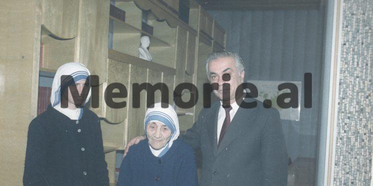 Takimimi i Kryetarit te Komitetit Ekzekutiv sh. Llambi Gegprifti tirane/Memorie.al