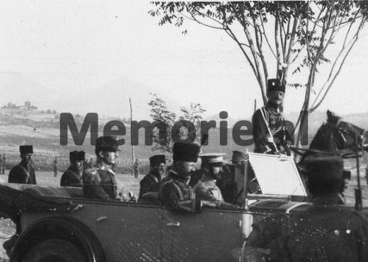 “Në momentet e fundit, kur toga e pushkatimit ishte gati për zjarr mbi 12 të dënuarit me vdekje, major Murat Basha tha…”/ Historia tragjike e besnikut të Mbretit Zog