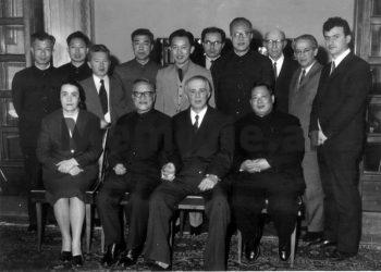 Mao Ce Duni: “Shoku Mehmet, kur keni qenë për herë të fundit në Kinë dhe a jemi takuar bashkë…?! Po ti ambasador, sa vjet ke në Pekin…”?/ Takimi i panjohur i delegacionit shqiptar në ’67-ën në Kinë