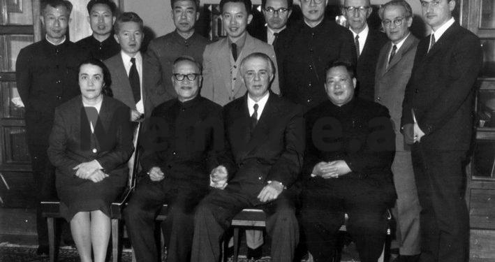 Mao Ce Duni: “Shoku Mehmet, kur keni qenë për herë të fundit në Kinë dhe a jemi takuar bashkë…?! Po ti ambasador, sa vjet ke në Pekin…”?/ Takimi i panjohur i delegacionit shqiptar në ’67-ën në Kinë