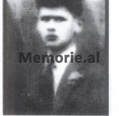 “Kjo është historia tragjike e familjes sonë nën regjimin komunist të Enver Hoxhës, ku u pushkatuan, burgosën, internuan apo u arratisën …”/ Dëshmia e dhimbshme e emigrantit politik nga Australia