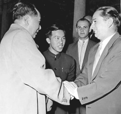 Ten Hsiao Pin: “Unë po mendoj për sigurinë e shokëve shqiptarë dhe nëse ju doni që kthimi juaj të mbahet sekret, një aeroplan i yni do t’ju çoj …”/ Kapo dhe Alia, takimi i panjohur, Pekin ’62