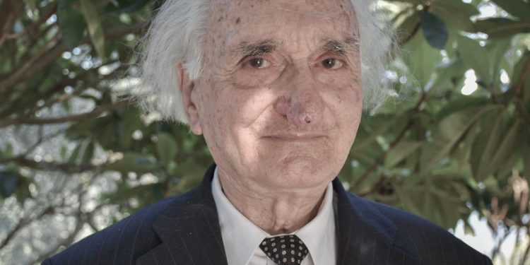 “Si e gjeta në bibliotekat e Romës librin e Dhimitër Frangut për Heroin tonë Kombëtar, Skënderbeun, dhe…”/ Dëshmia e rrallë nga Brukseli e ish-të përndjekurit politik