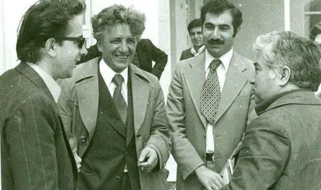 “Më pëlqyen vjershat e një vajze të re poete, por ajo më dërgoi dy letra, ku me fodullëk, sa s’kërkonte t’i…”/ Diskutimi i Enverit në mbledhjen me shkrimtarët dhe artistët në ’65-ën