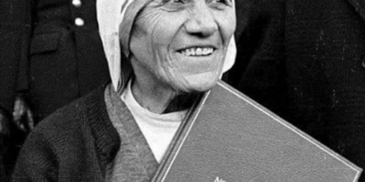 Security Report: “Her arrival will not pass without a fuss and accusations and slanders will fall, that believers and clerics are being persecuted and killed in our country” / The secret file for Mother Teresa