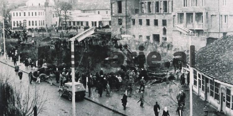 “Organizata ‘Rrëshqitja’ me 200 persona, do sulmonte ‘Bllok’-un e udhëheqjes në Tiranë dhe…”/ Dokumenti i panjohur i Sigurimit për dy oficerët që u pushkatuan në ’74-ën, si “krerë të grupit”!