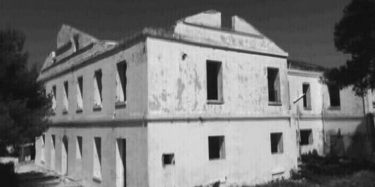 NË GOLEM TË KAVAJËS  NJË BUST DINJITOZ PËR CHARLES TELFORD ERICKSON – NIN:  AMERIKANIN QË I KUSHTOI JETËN SHQIPËRISË