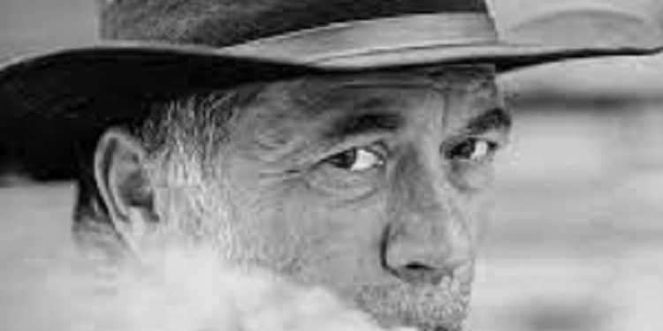 VISAR ZHITI: JANË ZBUKURUAR PLEHRAT NË ATDHEUN TIM