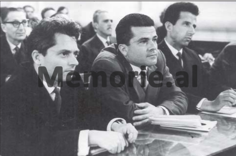 Relacioni për Ramiz Alinë: “Për shkak të figurës morale dhe politike, Agim Shehut, Skifter Këlliçit dhe Sotir Andonit, t’u hiqet e drejta e botimit…”/ Letra e shefit të Shtypit të Komitetit Qendror, në ’76-ën