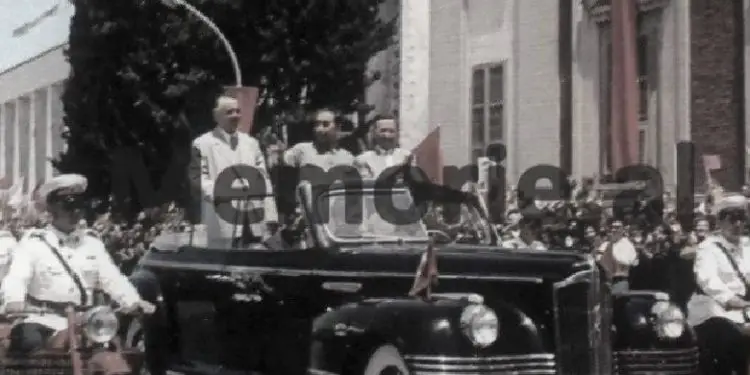 Mao Ce Duni: “Ndryshe nga Marksi dhe Lenini që ndoqën shkollat e larta, unë me Stalinin jemi vetëm me të mesme…”/ Proces-verbali sekret i takimit me Hysni Kapon dhe Beqir Ballukun, Pekin 1967