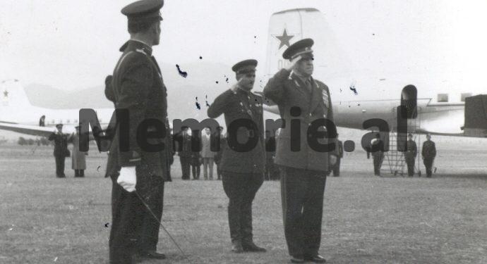 “Si luftuan ushtarët e oficerët italianë në rreshtat e ushtrisë sonë partizane dhe…”/ Historia e panjohur e armatave të Musolinit pas 8 shtatorit 1943