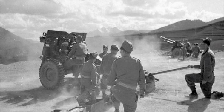 “Një avion grek që fluturonte në katundet Hoxhaj e Markat,  u rrëzua nga forcat shqiptare në fushën e Finiqit dhe piloti…”/ Si i përcolli shtypi i Tiranës, “Provokacionet e gushtit ‘49”?