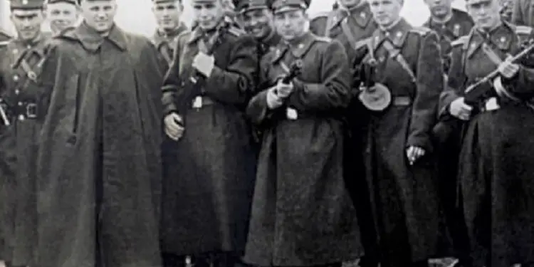 “Ne, Maman Hasanaj dhe Thoma Duro, studentë në Shkollën e Sigurimit, na thirri gjenerali Kuljenkov dhe…”/ Prishja e marrëdhënieve me Bashkimin Sovjetik në ’61-in