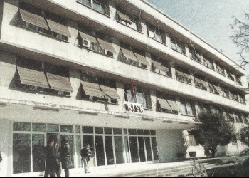 “Fati tragjik i kolegut gazetar te ‘Zëri i popullit’, pasi e kritikoi Enver Hoxha për shkrimin e…”/ Kujtimet e gazetarit të Radio-Tirana dhe ‘RD’-së