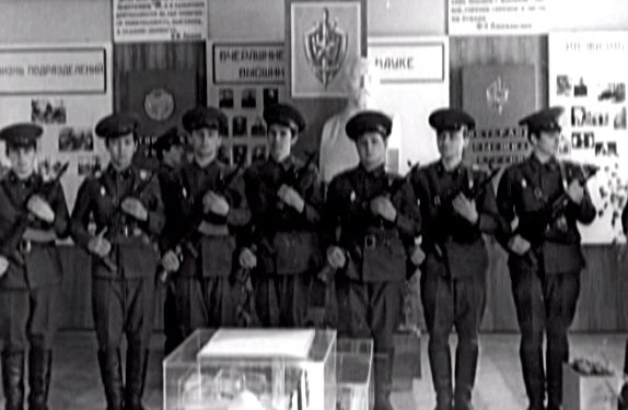 “Duke pasur eksperiencën me shokët tanë marinarë në Leningrad, ne morëm masa, duke…”/ Prishja e marrëdhënieve me Moskën, në ’61-in