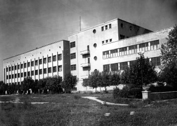 Colonel Pertef Pumo’s ‘Top Secret’ Report: “Having experience with our fellow sailors in Leningrad, we took action by…” / The breakdown of relations with Moscow in ’61