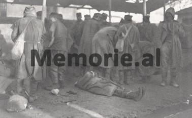 Dëshmitë e rralla: “Albumi fotografik, ‘Shqipëria, fronti i harruar i Luftës së Madhe’, ku pasqyrohet…” / Libri i autorit italian, Eugenio Buçioli, për ngjarjet e Luftës së Parë Botërore