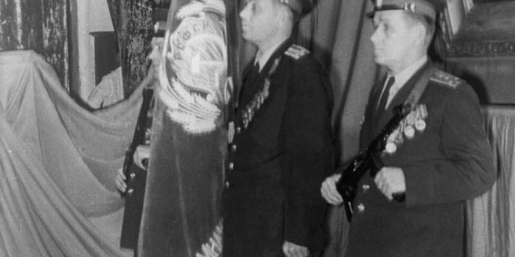 Relacioni ‘Tepër sekret’ për Rita Markon: “Nënkolonel Faik Qazimi, është takuar me Smirnovin, ish-këshilltar në Drejtorinë e Policisë , i cili i tha për shokun Xhule…”/ Kontradiktat me Moskën në ’61-in