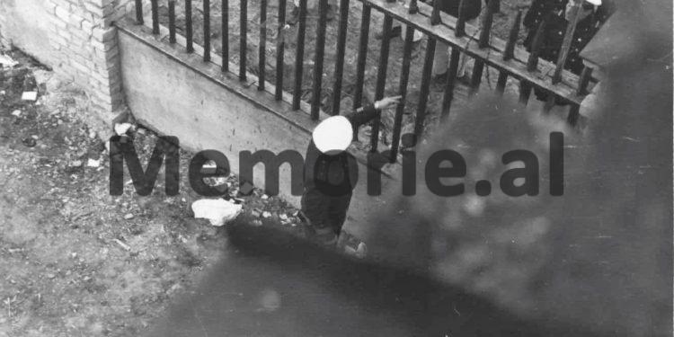 Fotot e panjohura: “Leningrad 1961, kur marinarët shqiptarë dhe ata rusë, ishin ‘ballë për ballë’, gati për…”/ Prishja e marrëdhënieve me Moskën