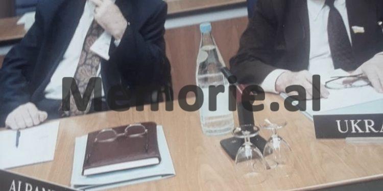 “Shoku im i lagjes, kërkoi të denonconte Haxhi Lleshin tek Enveri, për vizitën që ai bëri te ‘familja e prekur’ e…”/ Kujtimet e panjohura të gazetarit të Radio-Tiranës