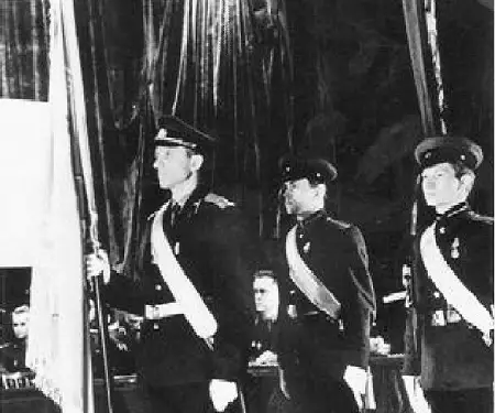 “Sigurimi sovjetik na përgjon kudo dhe shokun tonë Qani Tartale, e kanë fotografuar duke…”/ Relacioni ‘Tepër sekret’ për kontradiktat me Moskën në ’61-in