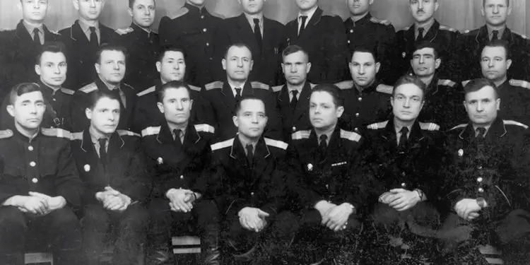 Relacioni ‘Tepër sekret’ për Rita Markon: “Nënkolonel Faik Qazimi, është takuar me Smirnovin, ish-këshilltar në Drejtorinë e Policisë , i cili i tha për shokun Xhule…”/ Kontradiktat me Moskën në ’61-in