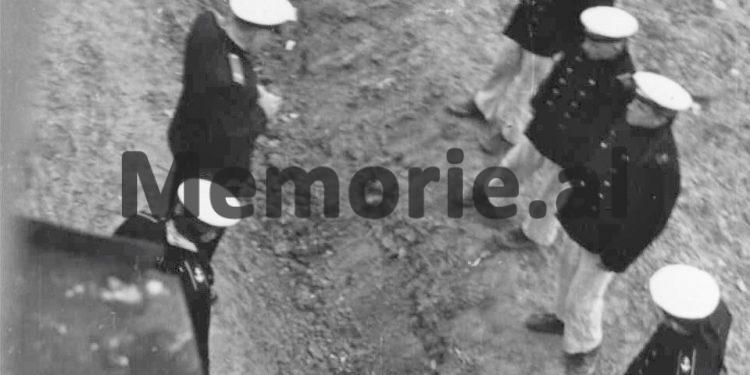 Fotot e panjohura: “Leningrad 1961, kur marinarët shqiptarë dhe ata rusë, ishin ‘ballë për ballë’, gati për…”/ Prishja e marrëdhënieve me Moskën