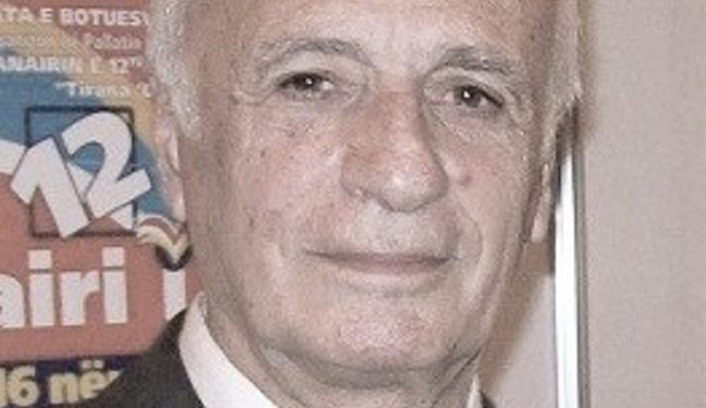 “Arrestimi i fqinjit tim, Myrteza Bajraktari, pas letrës që i dërgoi Enverit, edhe pse Selman Riza i tha…”/ Kujtimet e gazetarit të Radio-Tiranës