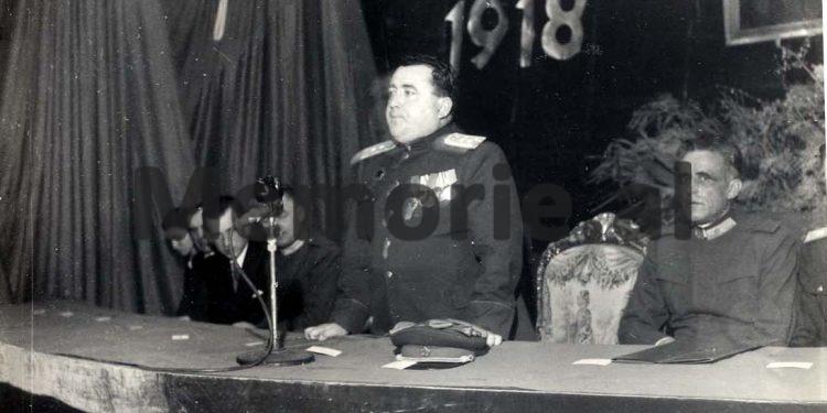 “Para pushkatimit, shkuam e gjithë familja në burg dhe kur po ndaheshim, ai na tha…”/ I biri i Koci Xoxes, tregon historinë e panjohur të babait dhe raportet me Enverin