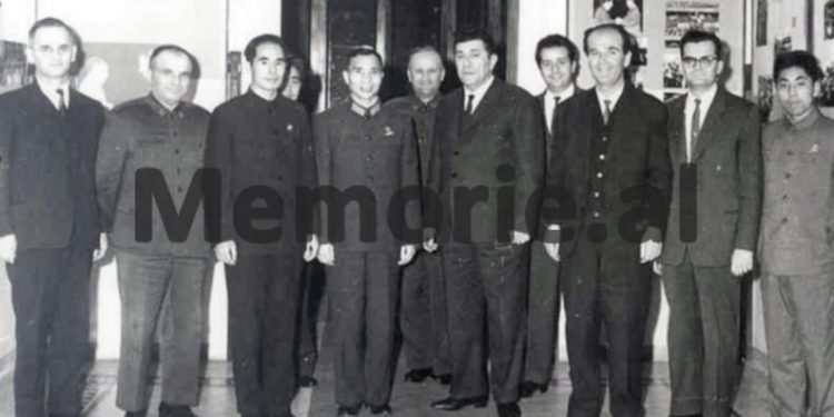 “Komploti i Lin Biaos na krijoi shumë vështirësi, por ai dështoi sapo filloi, si ai i Liri Belishovës…”/ Fjala e Çu En Lait me Beqir Ballukun, Pekin 1972