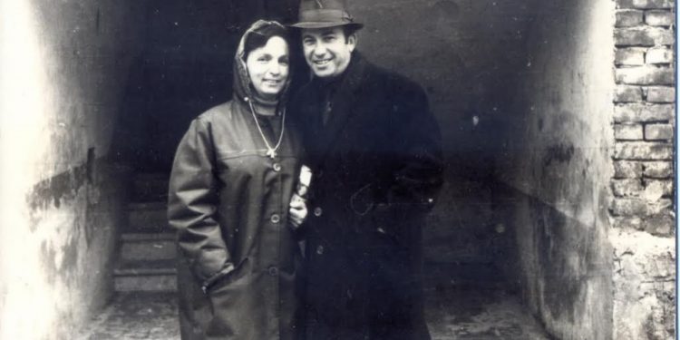 “Si më mbrojti Robert Shvarc, kur më akuzuan si bashkëpunëtor të Todi Lubonjës dhe më krahasuan me…”/ Kujtimet e ish-gazetarit të Radio-Tiranës dhe ‘RD’-së