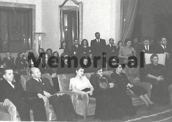 Letra për Hrushovin: “Nga anëtarët e mbledhjes themeluese të PKSh-së, ka mbetur vetëm Enveri, pasi…”/ Çfarë i shkruante nga Beogradi ish-ministri pa portofol, udhëheqësit të Kremlinit?